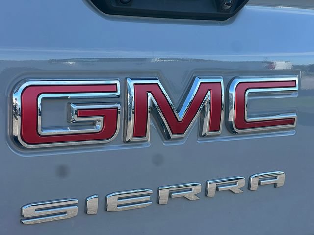 Used 2025 GMC Sierra 3500 SLE w/ SLE Value Package AWD/4WD image 47
