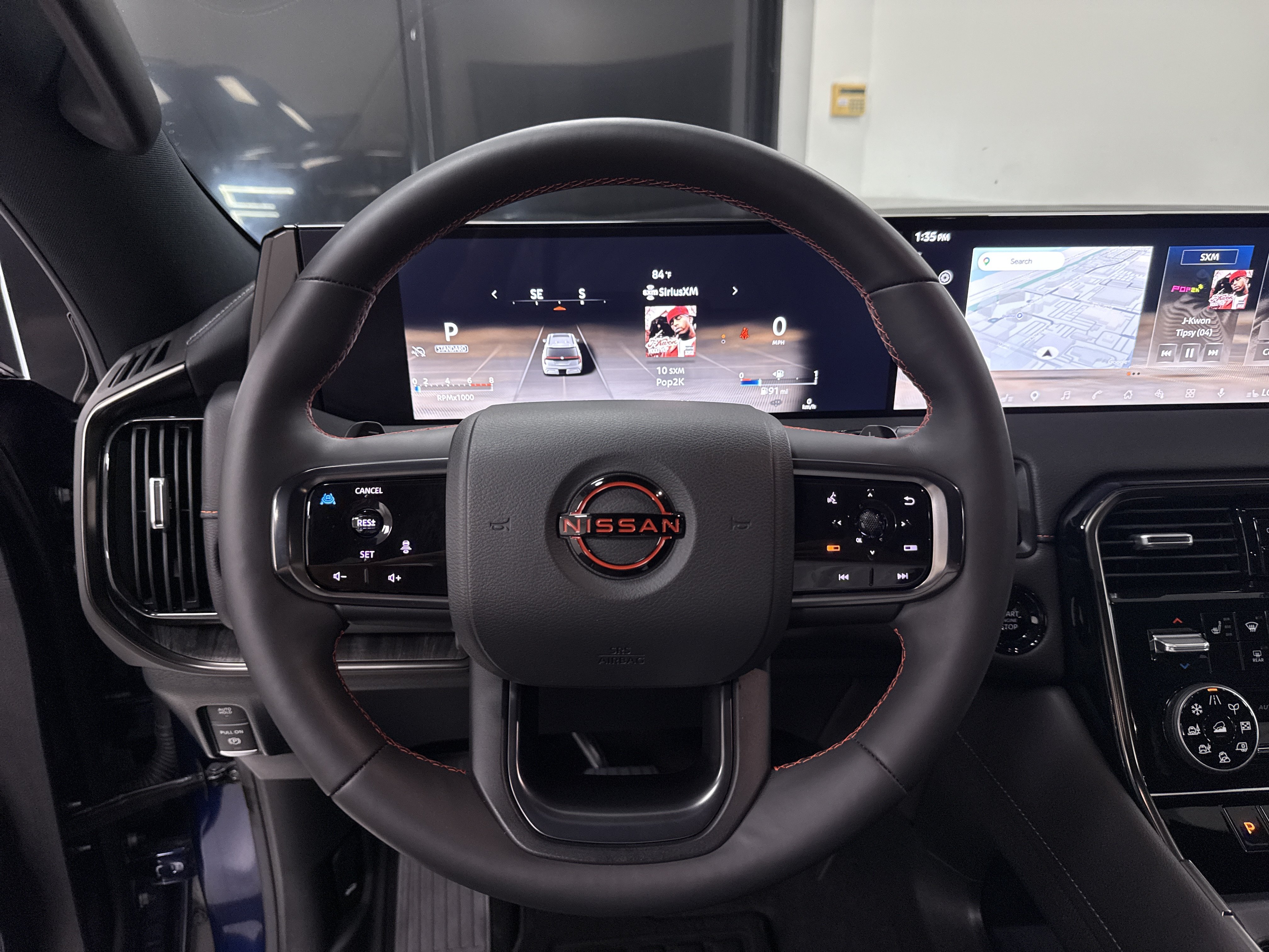 Used 2026 Nissan Armada PRO-4X w/ Captain's Chari Seat Package AWD/4WD image 18