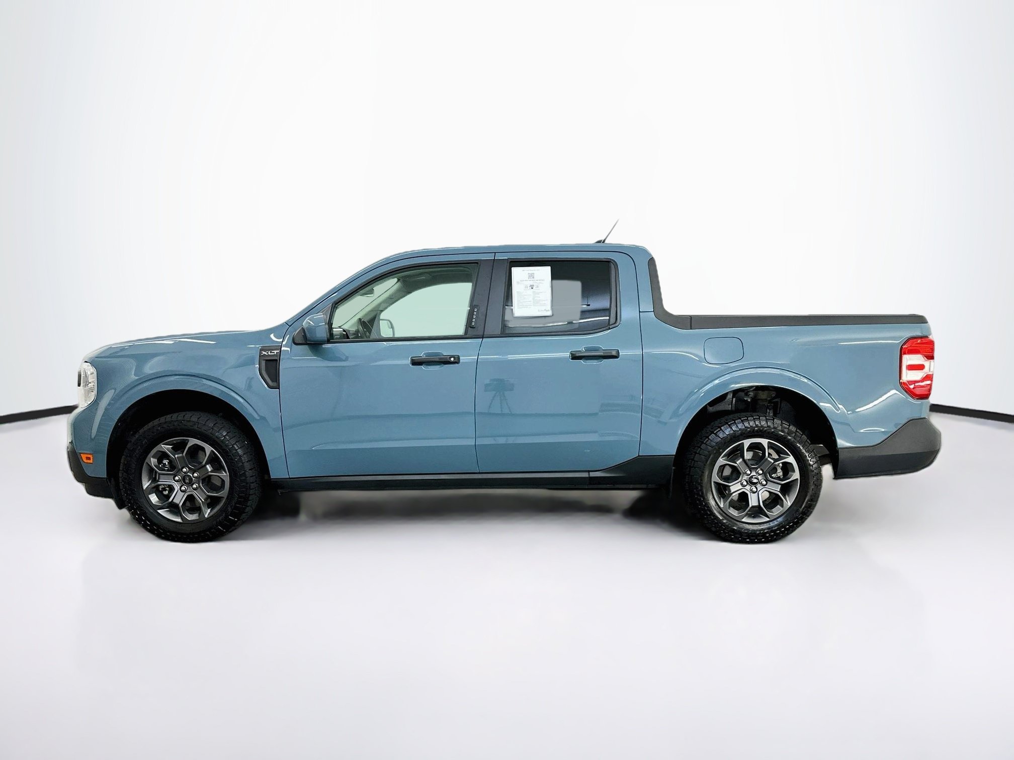 Used 2023 Ford Maverick XLT w/ Equipment Group 300A Standard AWD/4WD image 4