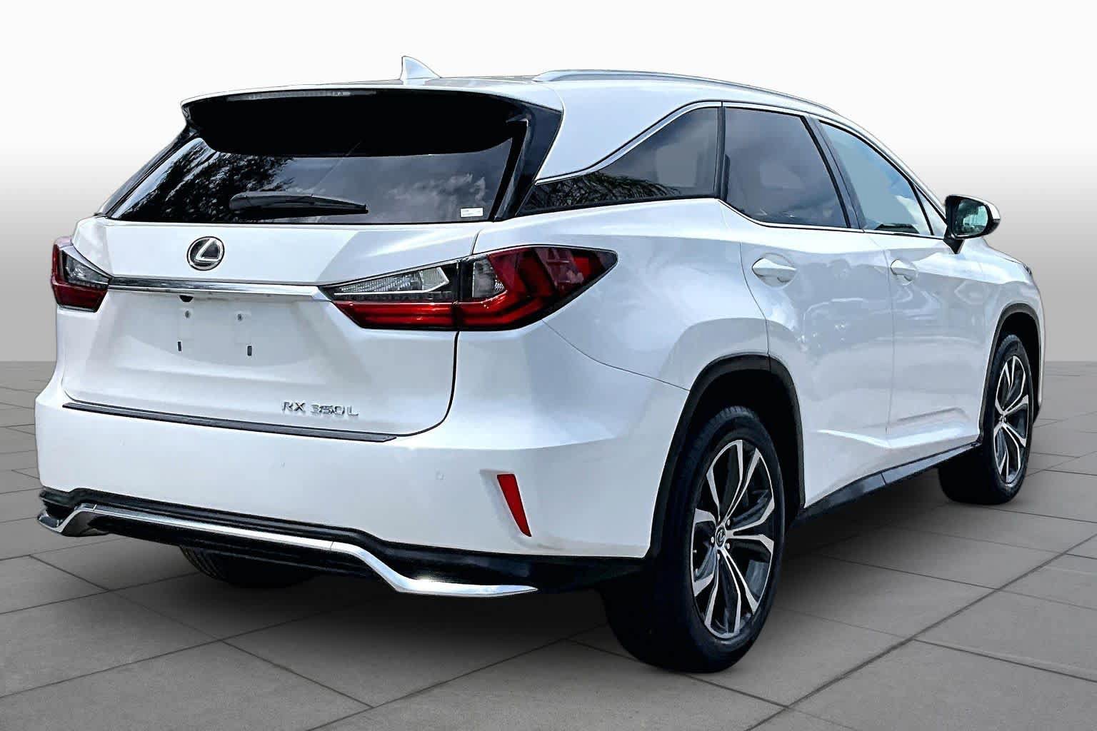 Used 2019 Lexus RX 350L FWD image 13