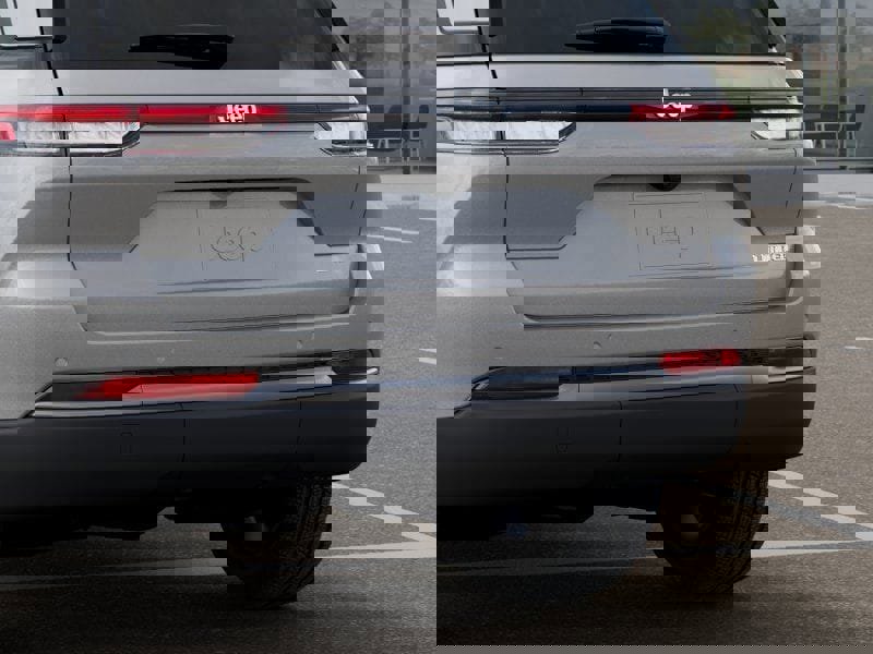 New 2026 Jeep Grand Cherokee Limited w/ Limited Altitude Package image 13