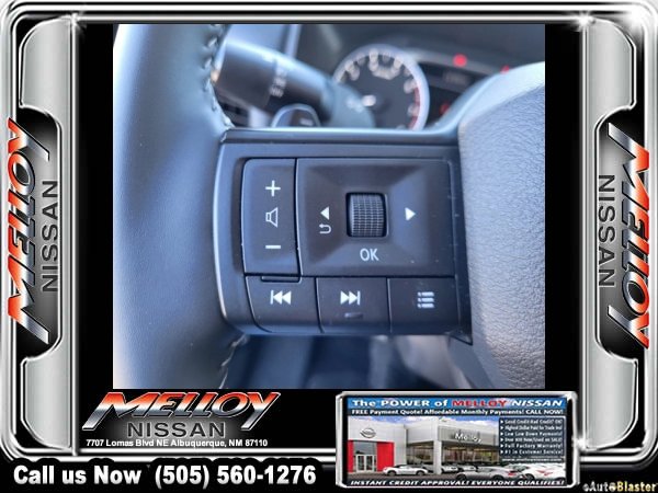 Used 2025 Nissan Rogue SV image 19