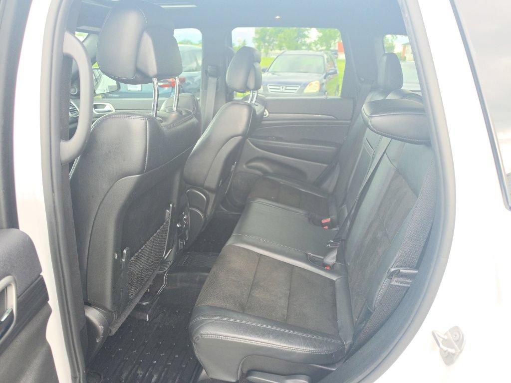 Used 2019 Jeep Grand Cherokee Altitude AWD/4WD image 26