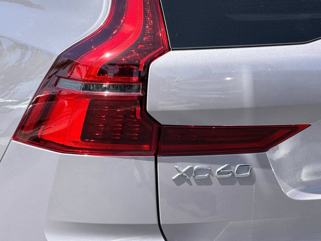 New 2026 Volvo XC60 B5 Plus w/ Protection Package Premier AWD/4WD image 26