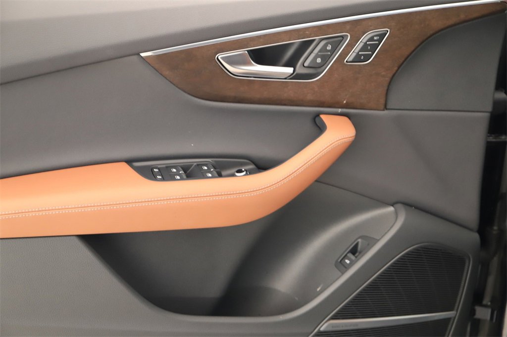 Certified 2025 Audi Q7 2.0T Premium Plus w/ Premium Plus Package image 23