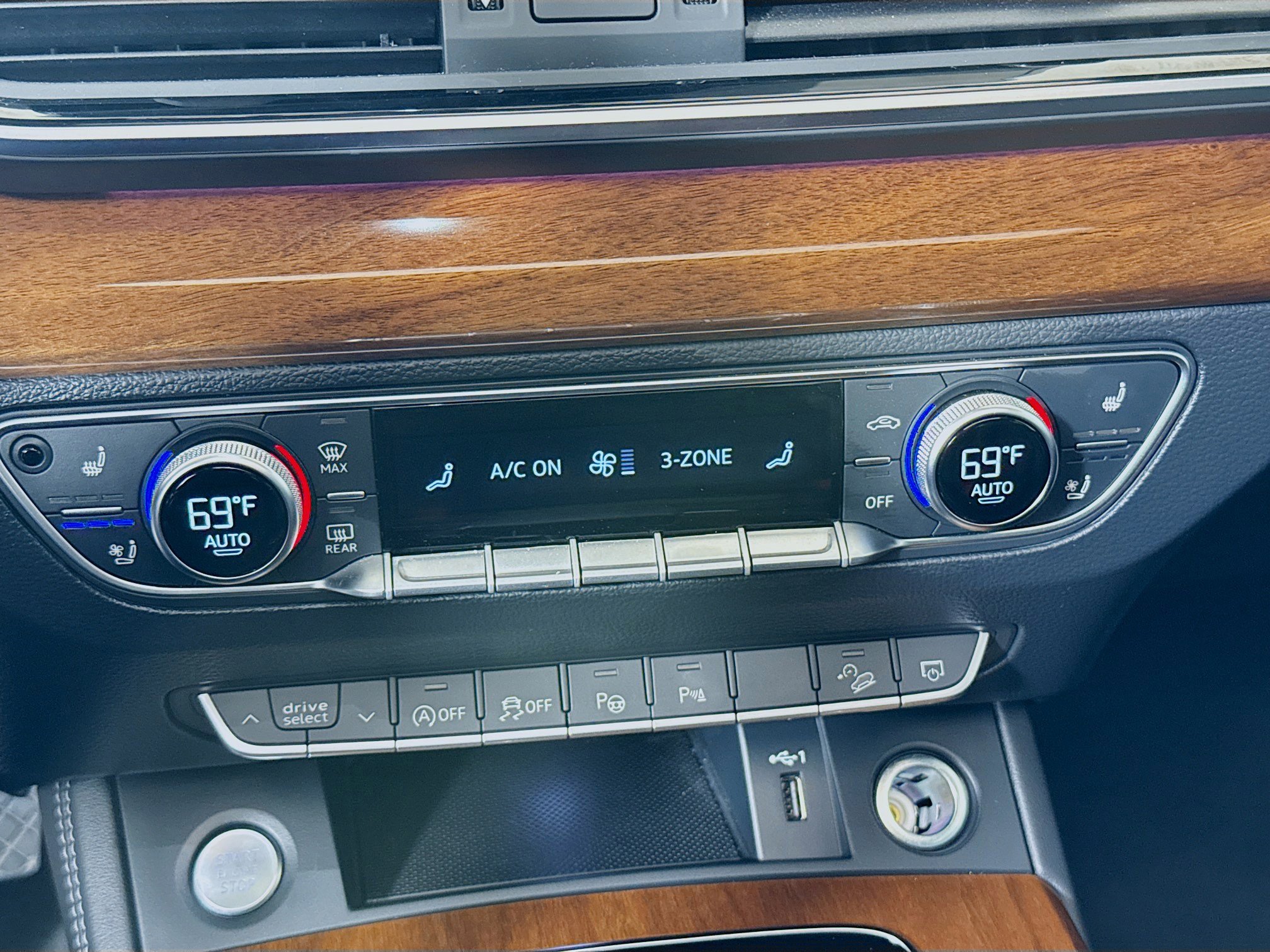 Used 2023 Audi Q5 2.0T Prestige image 18