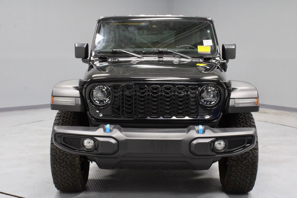 Used 2024 Jeep Wrangler Unlimited AWD/4WD image 6