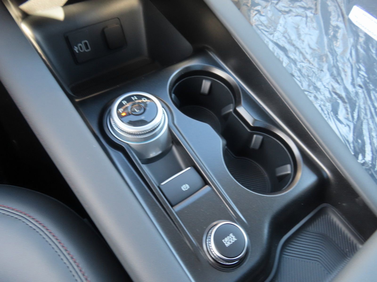 New 2026 Ford Explorer Active w/ Active Comfort Package image 13