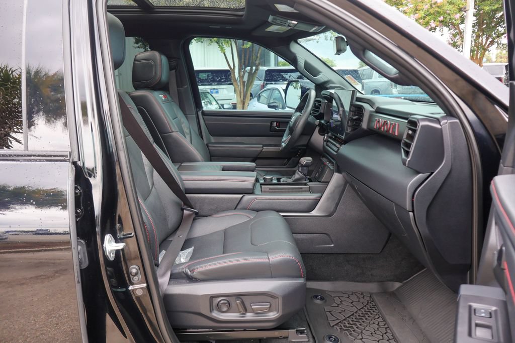 Used 2024 Toyota Sequoia TRD Pro AWD/4WD image 9