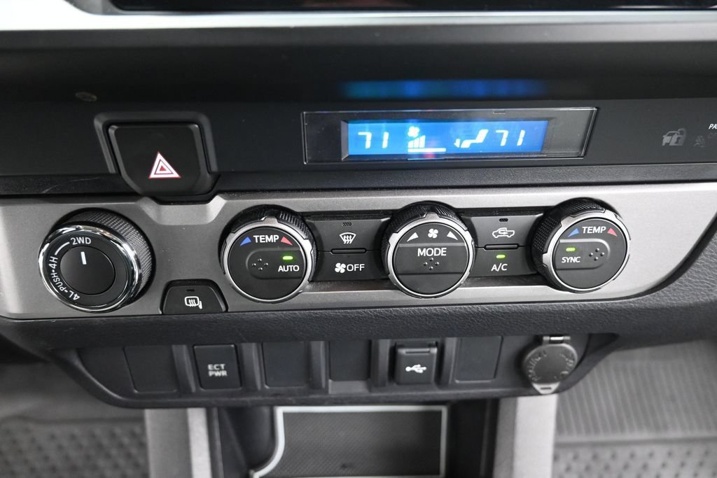Used 2022 Toyota Tacoma SR AWD/4WD image 17