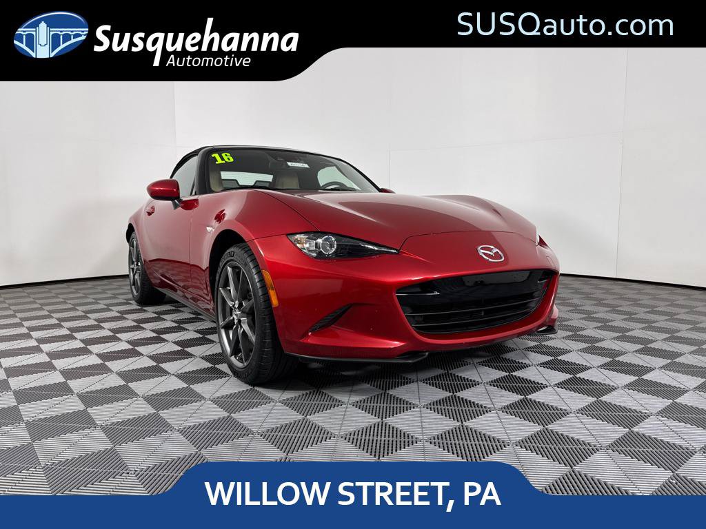Used 2016 MAZDA MX-5 Miata Grand Touring RWD image 1