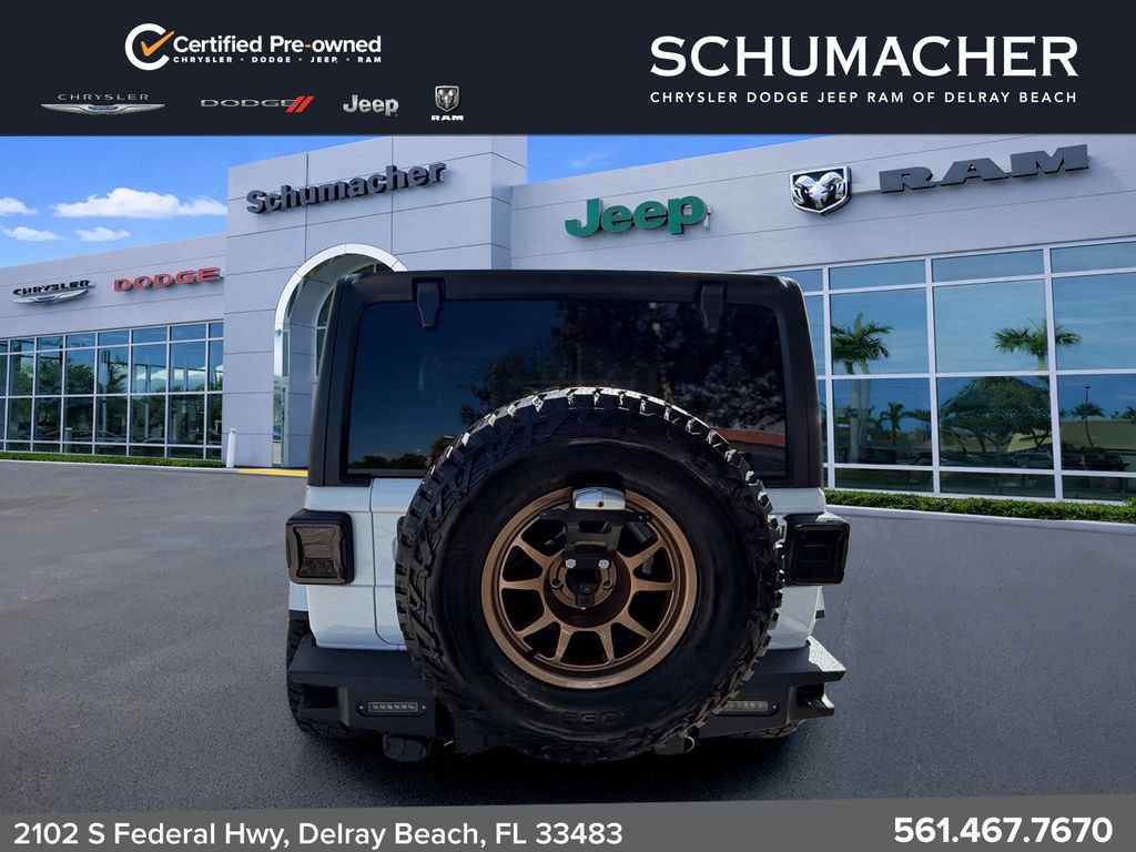 Used 2023 Jeep Wrangler Rubicon AWD/4WD image 6