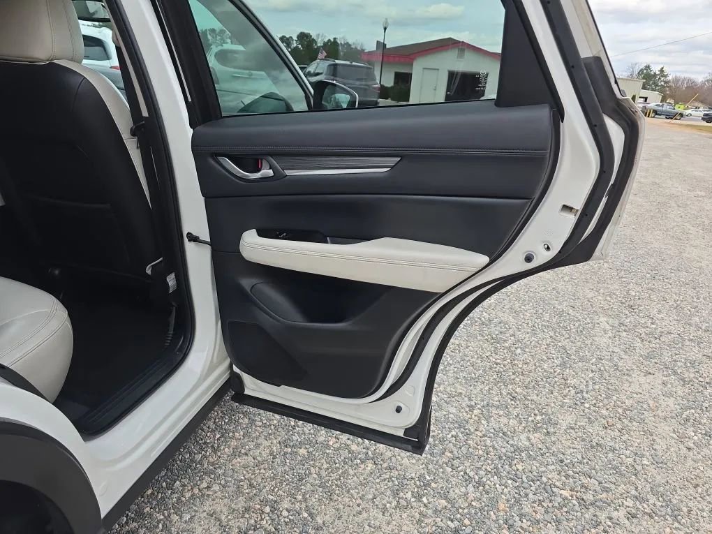 Used 2019 MAZDA CX-5 Grand Touring image 44