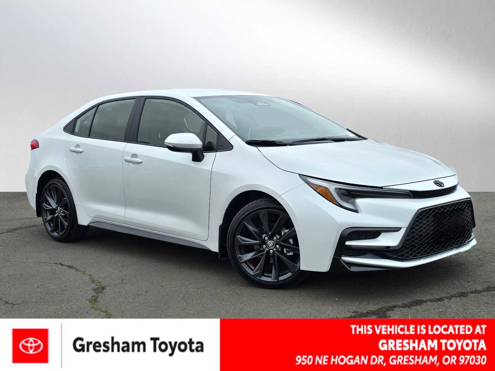 Certified 2026 Toyota Corolla SE w/ SE Package image 1