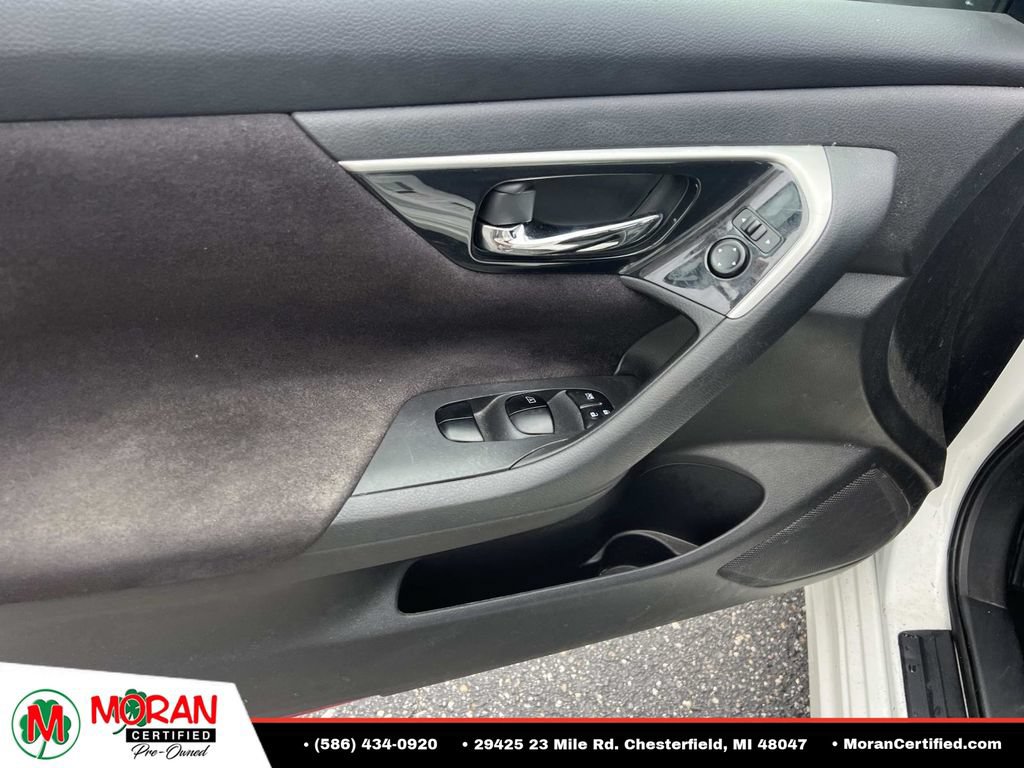 Used 2013 Nissan Altima 2.5 FWD image 14