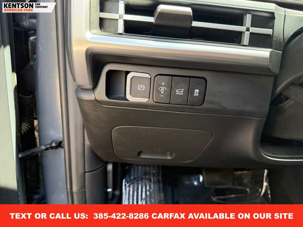 Used 2025 Hyundai Santa Fe SEL image 21