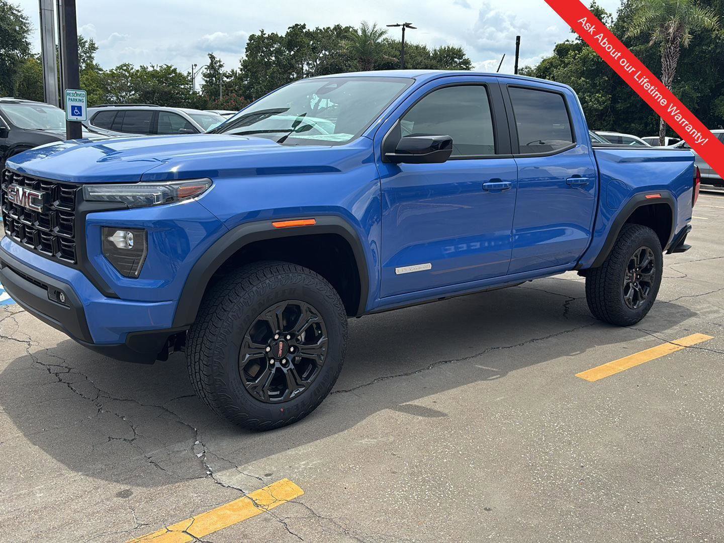 New 2025 GMC Canyon Elevation w/ Convenience Package image 3