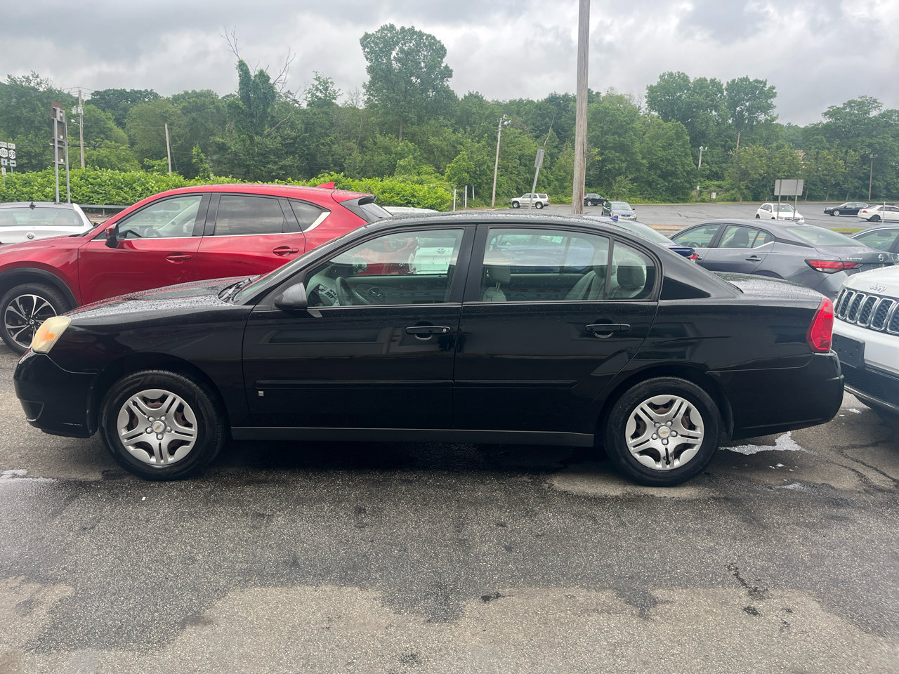 Used 2007 Chevrolet Malibu LS image 13