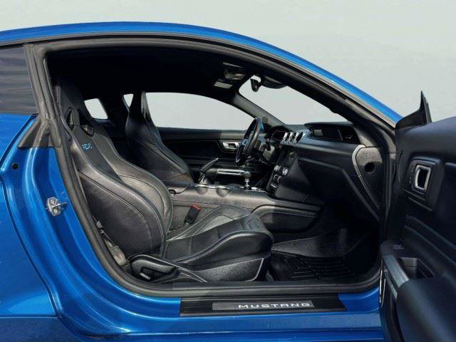 Used 2021 Ford Mustang GT Premium w/ Equipment Group 401A RWD image 41
