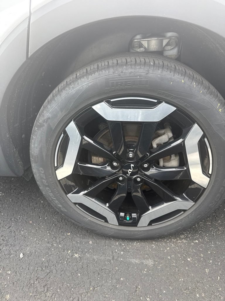Used 2023 Kia Telluride S w/ S Sunroof Package AWD/4WD image 9
