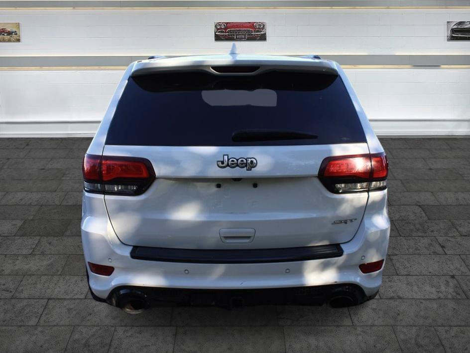 Used 2016 Jeep Grand Cherokee SRT w/ Trailer Tow Group IV AWD/4WD image 6