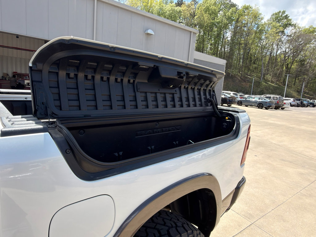 Used 2023 RAM 1500 Limited AWD/4WD image 10