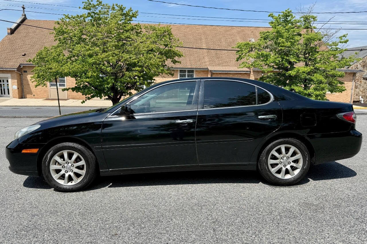 Used 2003 Lexus ES 330 FWD image 8
