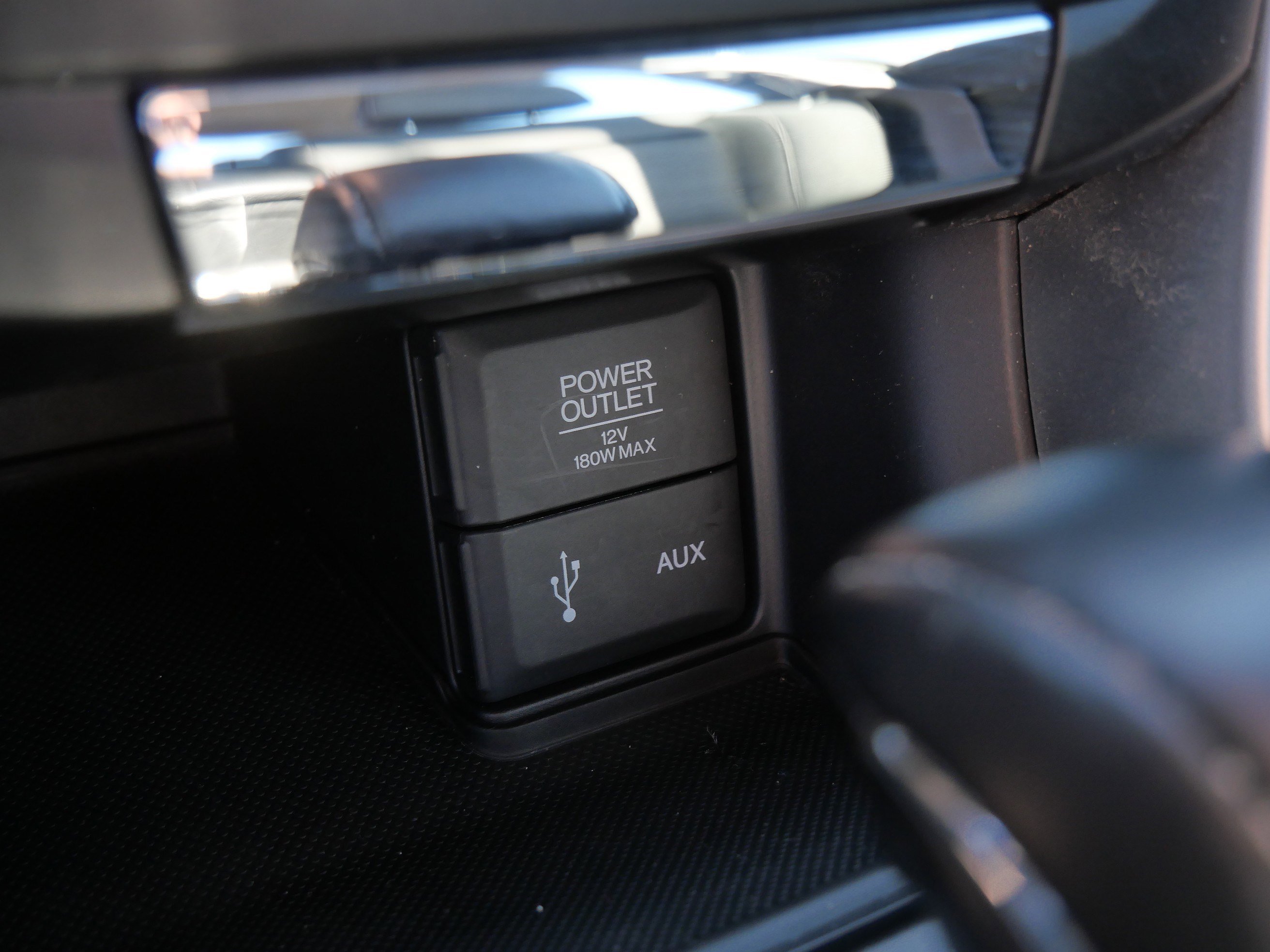 Used 2015 Honda Accord EX-L image 29