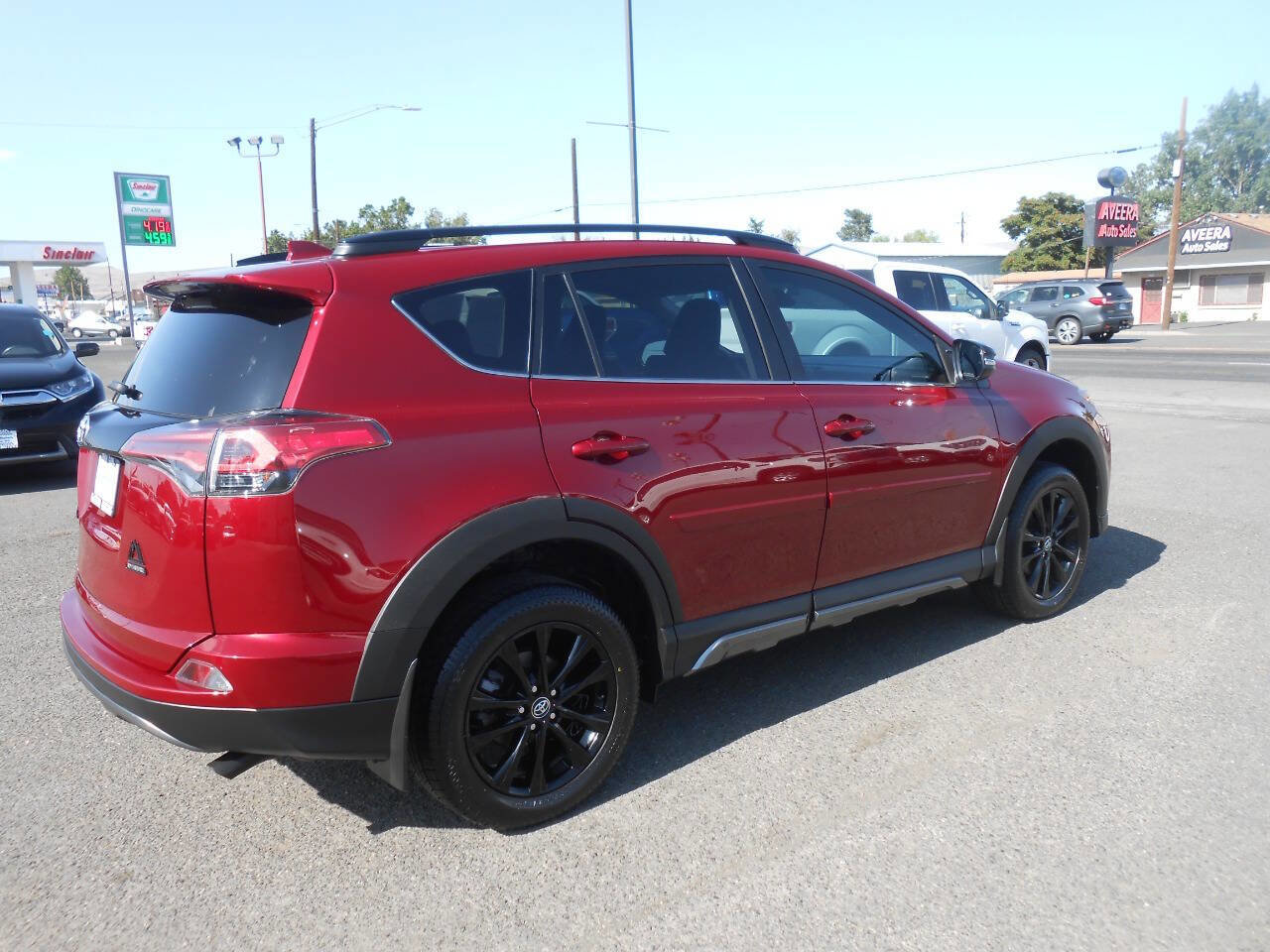 Used 2018 Toyota RAV4 Adventure w/ Cold Weather Package image 9