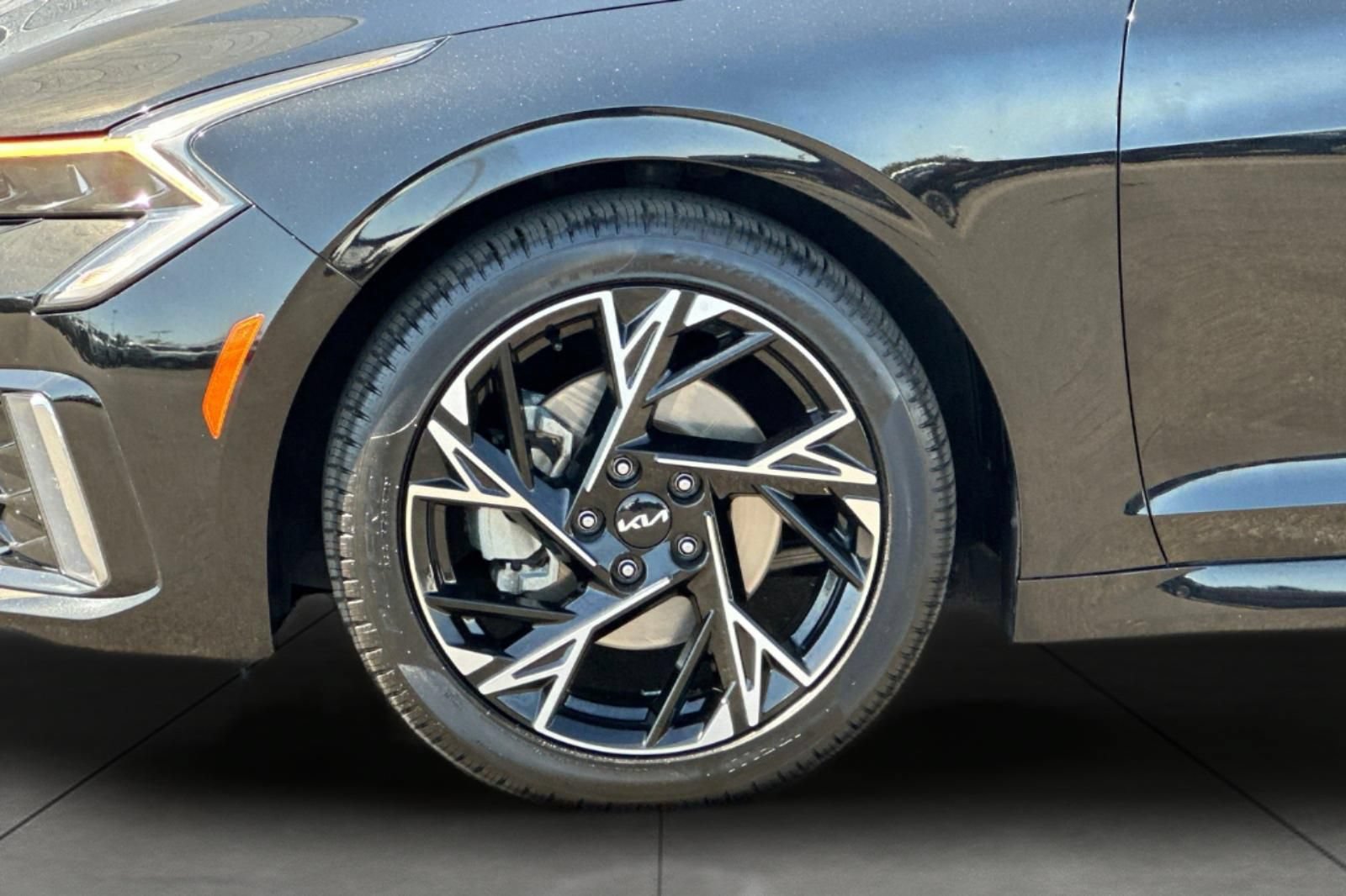 Certified 2025 Kia K5 GT-Line w/ GT-Line Premium Package FWD image 30