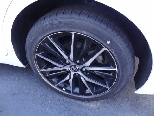 Certified 2024 Toyota Camry SE FWD image 11