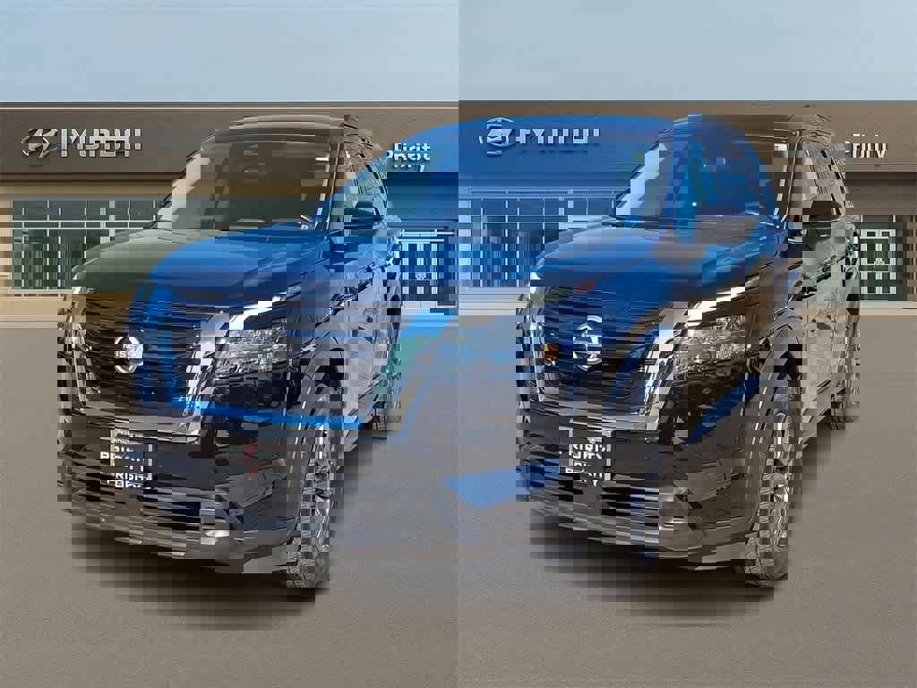 Used 2024 Nissan Pathfinder SV image 1