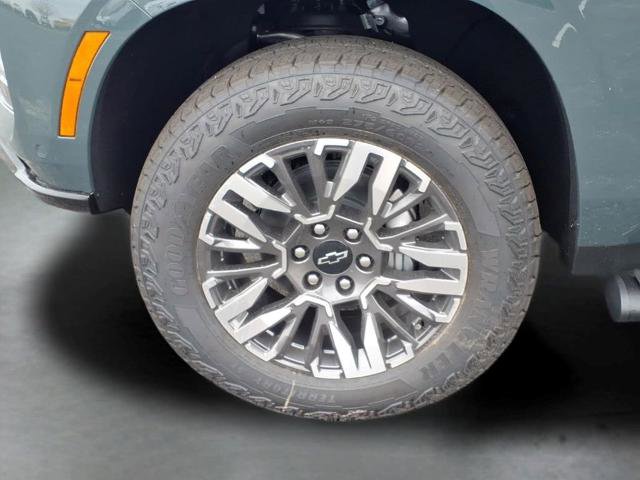 New 2026 Chevrolet Suburban Z71 w/ Sun And Tow Package image 17