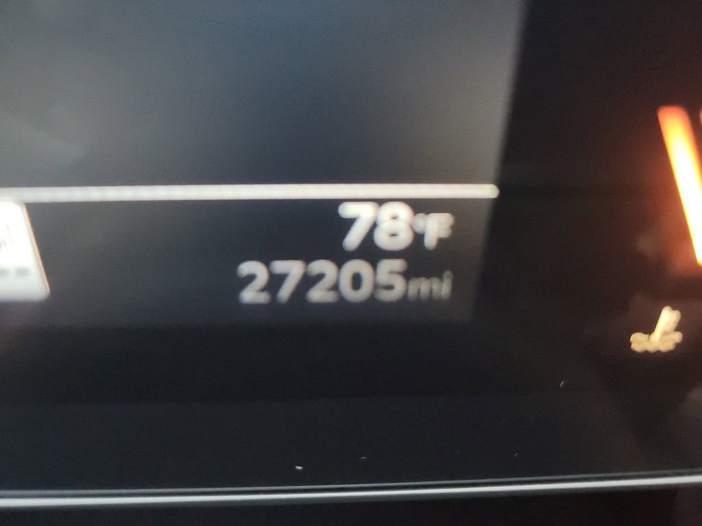 Used 2025 Kia K4 LXS image 30