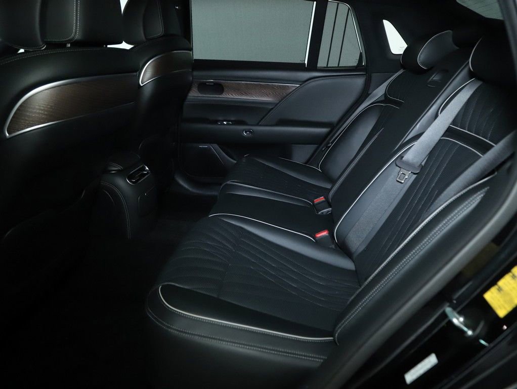 Used 2023 Genesis G90 3.5T AWD/4WD image 16