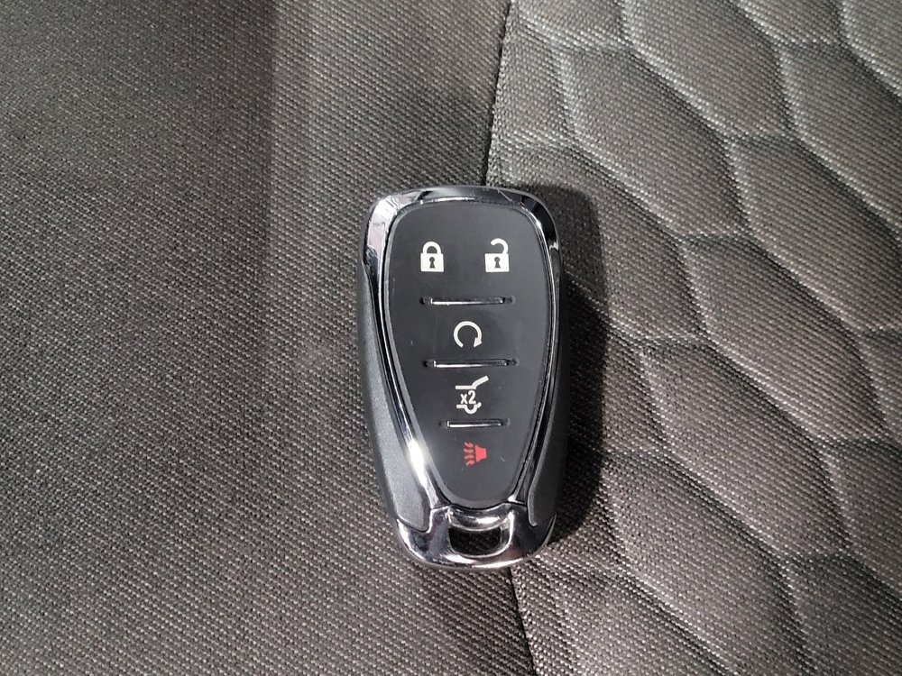 Used 2019 Chevrolet Equinox LT w/ Sun & Navigation Package image 32