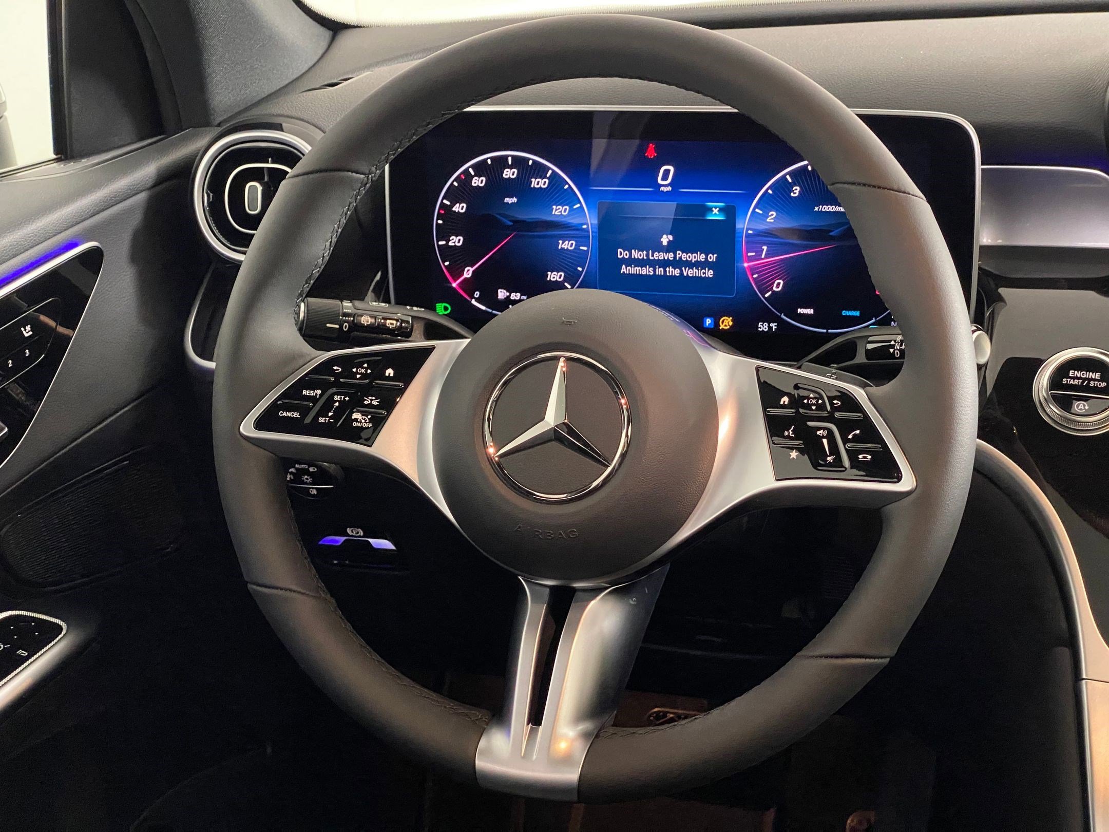 Used 2026 Mercedes-Benz GLC 300 4MATIC image 16