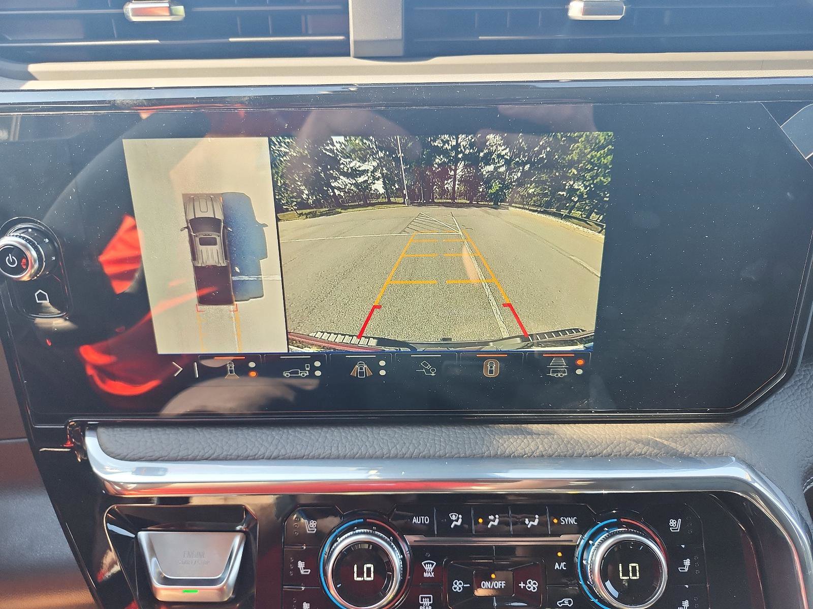 New 2026 GMC Sierra 2500 Denali w/ Denali Reserve Package image 16