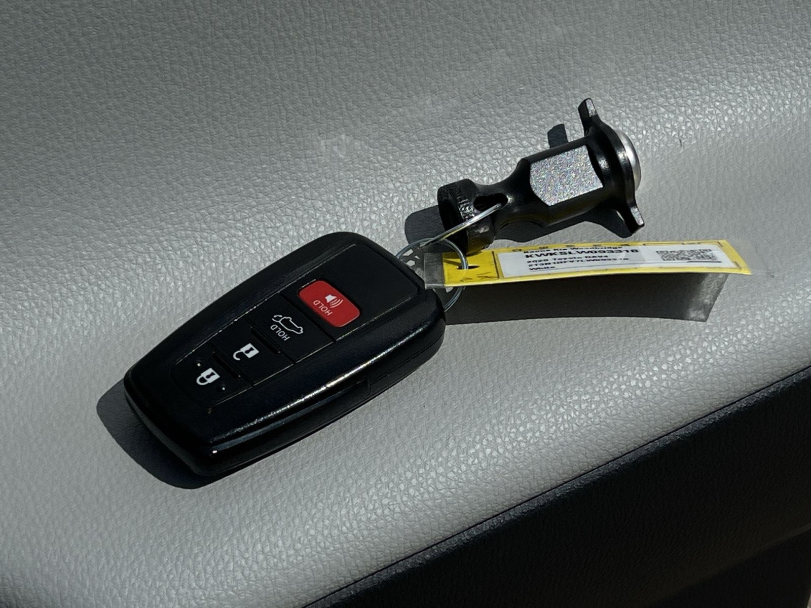 Used 2020 Toyota RAV4 Limited AWD/4WD image 48