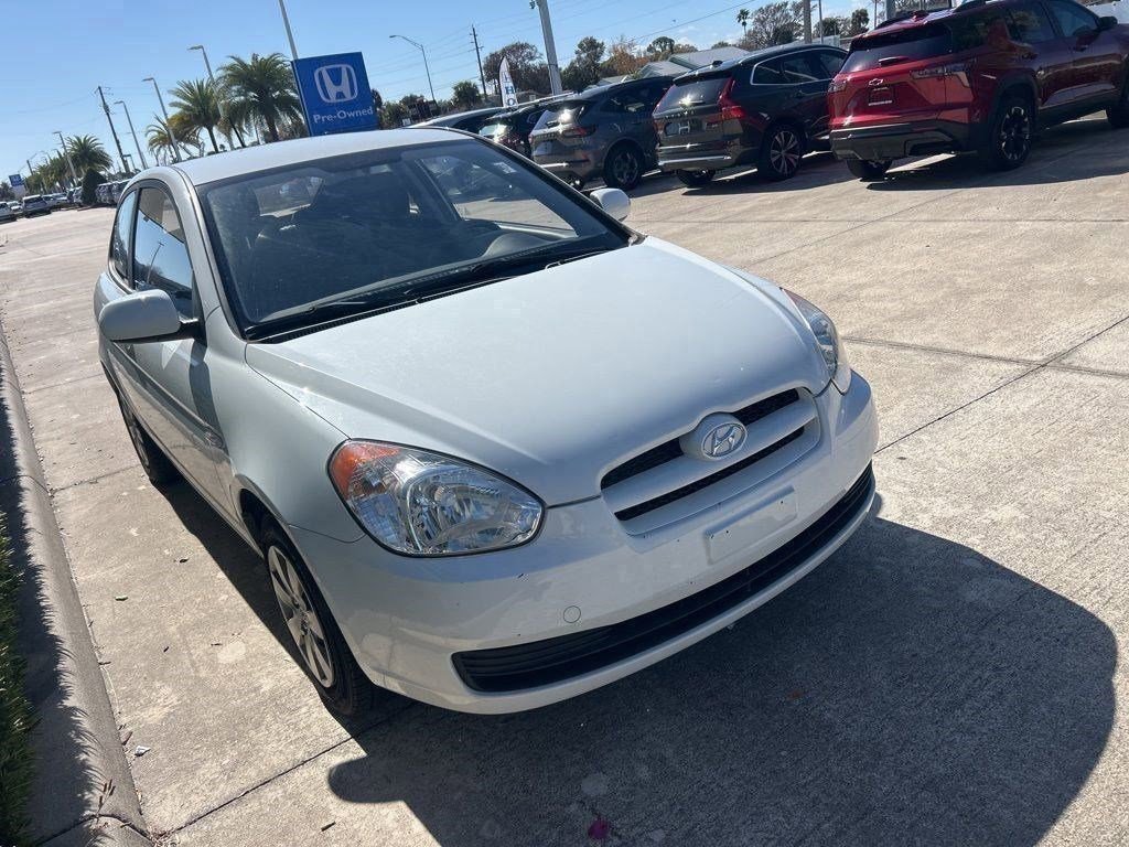 Used 2010 Hyundai Accent GS w/ Premium Pkg 3 image 3
