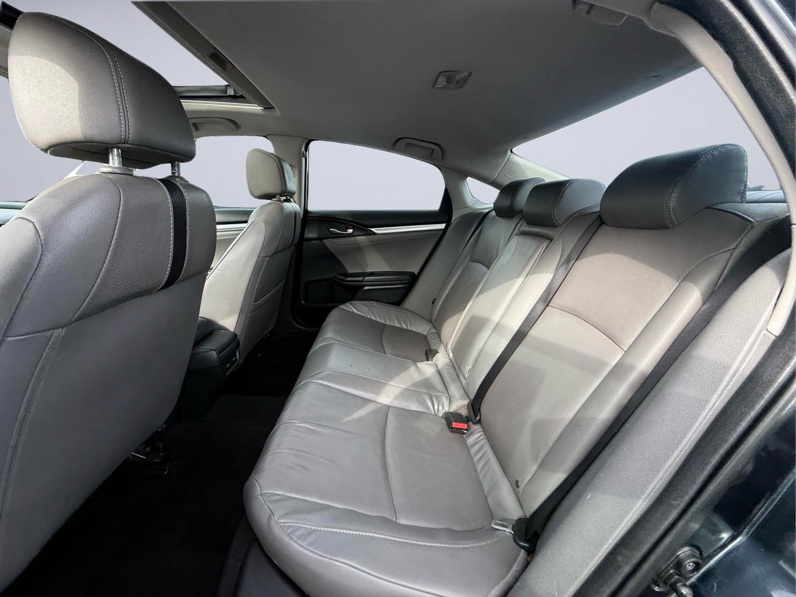 Used 2017 Honda Civic Touring image 17