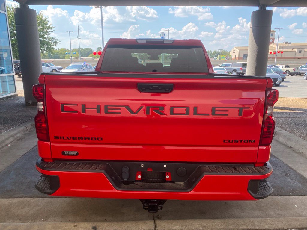Used 2023 Chevrolet Silverado 1500 Custom w/ LPO, Dark Essentials Package RWD image 6