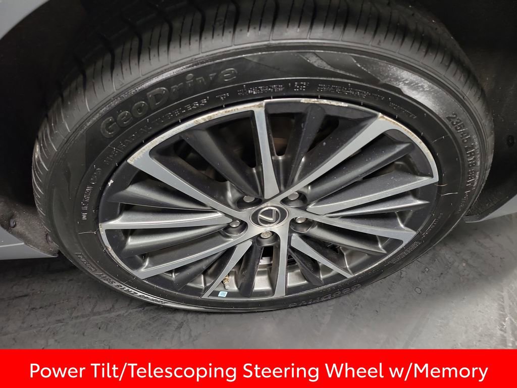 Used 2023 Lexus ES 250 w/ Premium Package image 10