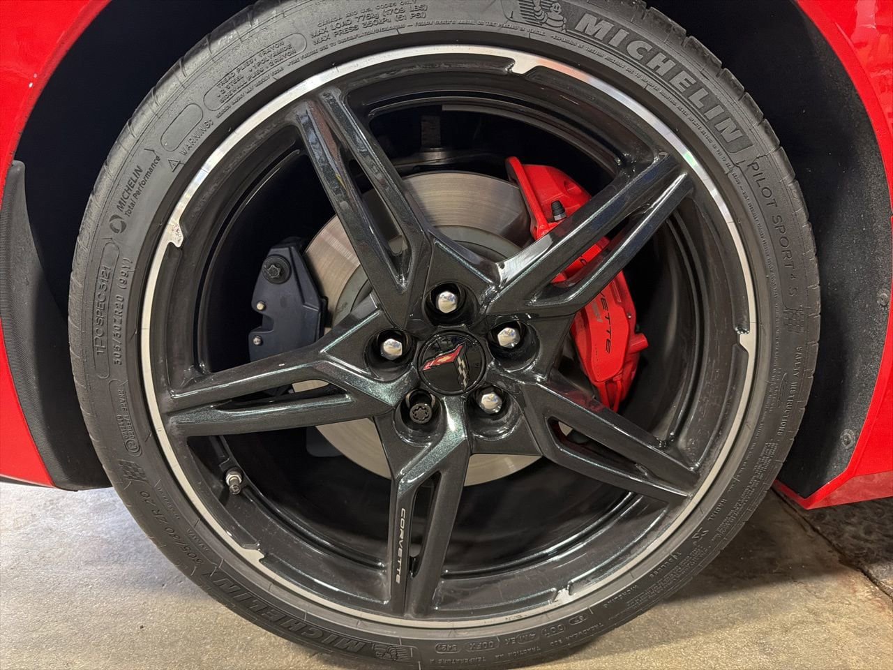 Used 2022 Chevrolet Corvette Stingray Preferred Conv w/ Z51 Performance Package RWD image 13