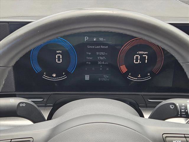 Used 2024 Hyundai Kona SEL FWD image 11