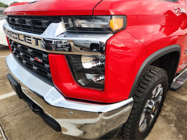Used 2021 Chevrolet Silverado 2500 LT w/ Texas Edition AWD/4WD image 7