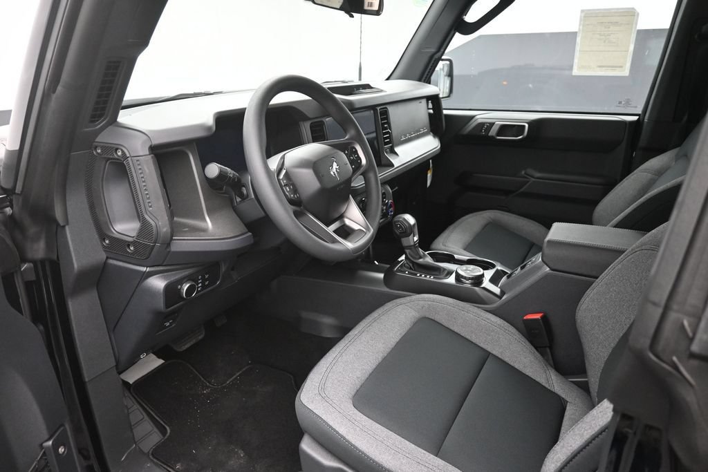 New 2026 Ford Bronco 4-Door AWD/4WD image 19