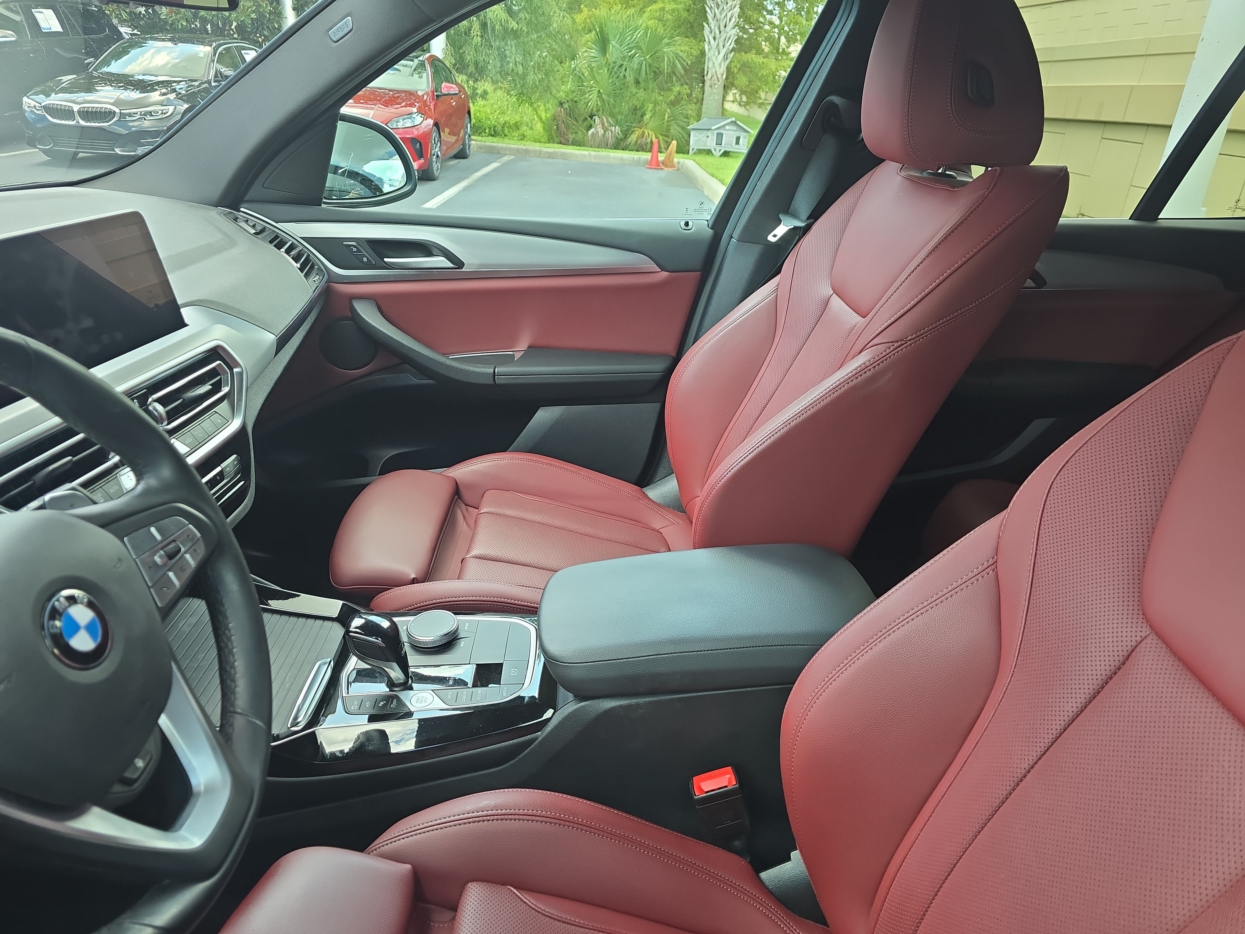 Used 2023 BMW X3 sDrive30i w/ Premium Package RWD image 4