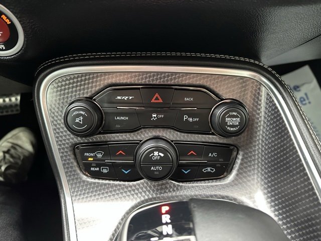 Used 2016 Dodge Challenger SRT Hellcat image 30