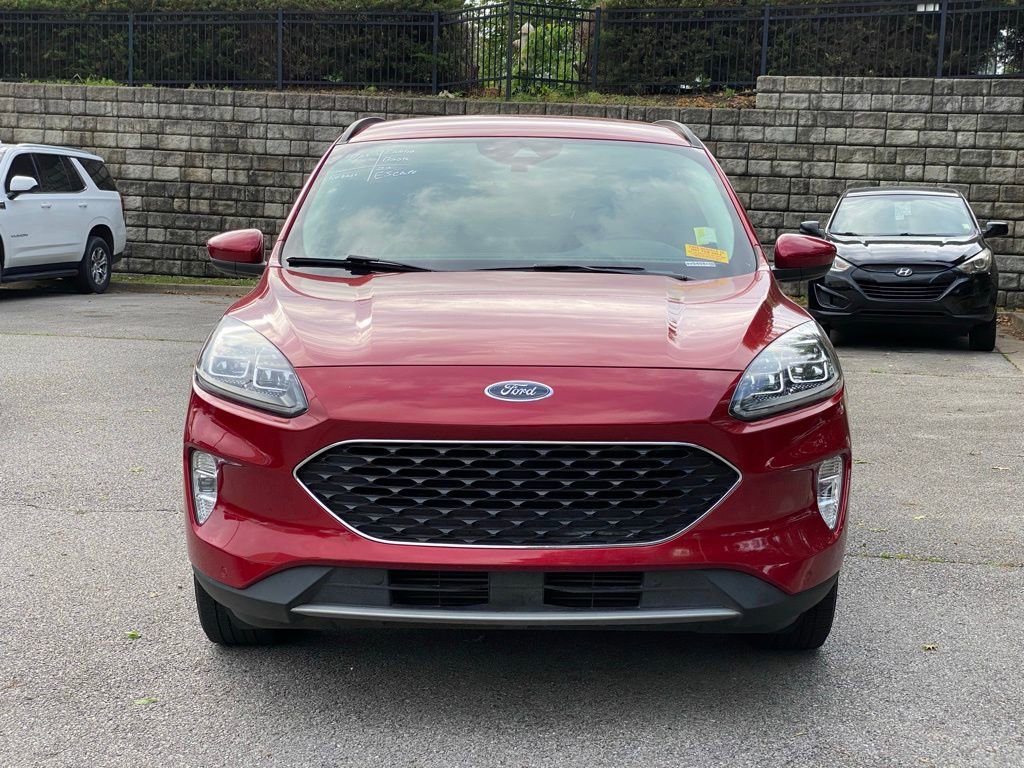 Used 2022 Ford Escape Titanium AWD/4WD image 2